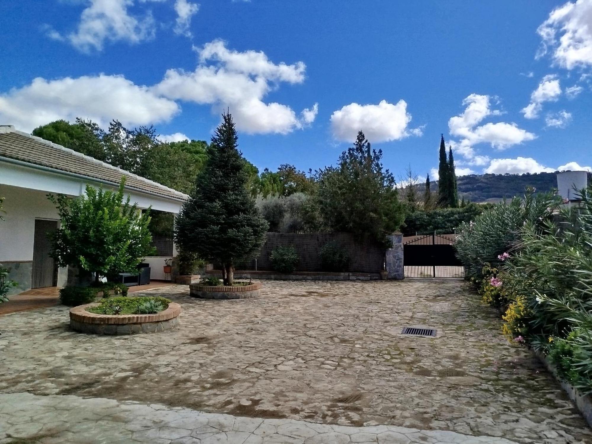 Casa Rural La Maestra รอนดา ภายนอก รูปภาพ